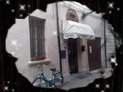 Hotel Lupa Ferrara