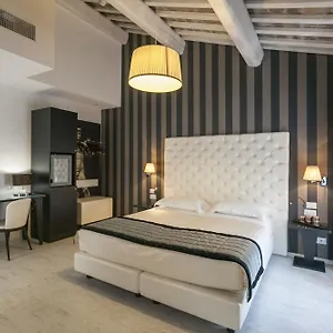 Hotel Nazionale, Ferrara
